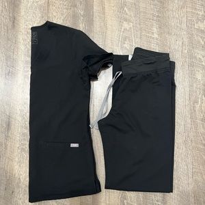 Black XS Figs Scrub Set